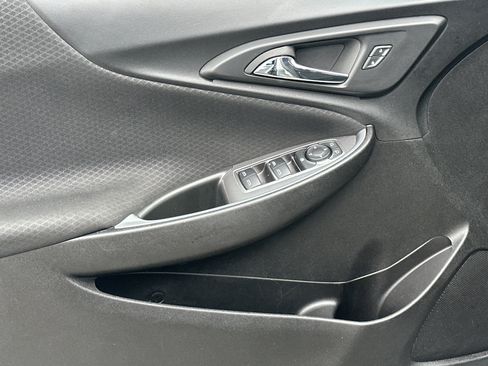 Used 2024 Chevrolet Malibu LT image 10