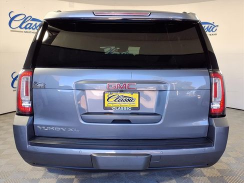 Used 2018 GMC Yukon XL SLT image 24