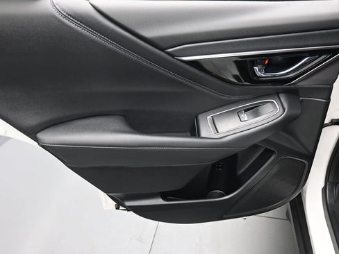 Used 2024 Subaru Outback Limited image 12