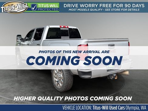 Used 2019 GMC Sierra 2500 Denali w/ Duramax Plus Package AWD/4WD image 3