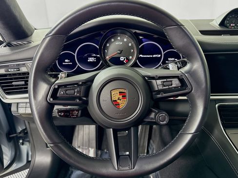 Certified 2023 Porsche Panamera GTS image 15