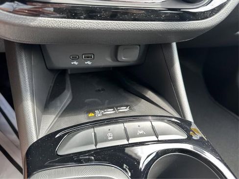 New 2025 Buick Envista Sport Touring w/ Convenience I Package image 18