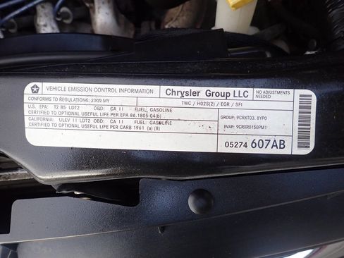 Used 2009 Dodge Grand Caravan SXT w/ Entertainment Group 2 image 35