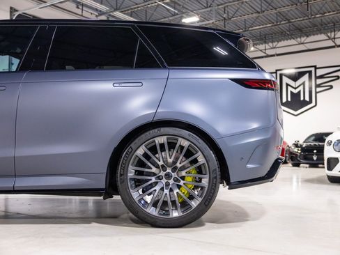 Used 2026 Land Rover Range Rover Sport SV AWD/4WD image 16