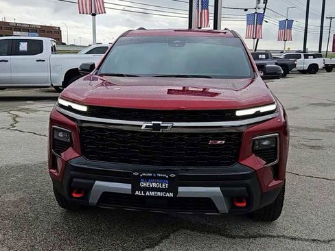 Used 2026 Chevrolet Traverse Z71 w/ Driver Confidence Package AWD/4WD image 3