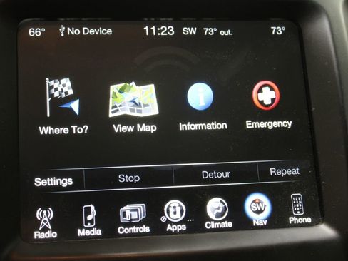 Used 2017 Jeep Cherokee Trailhawk w/ Comfort/Convenience Group image 36