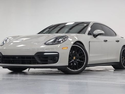 Used 2023 Porsche Panamera Platinum Edition RWD image 9