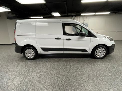 Used 2016 Ford Transit Connect XL image 3