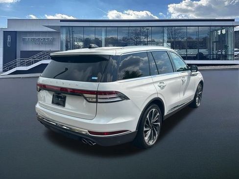 New 2026 Lincoln Aviator Reserve AWD/4WD image 8