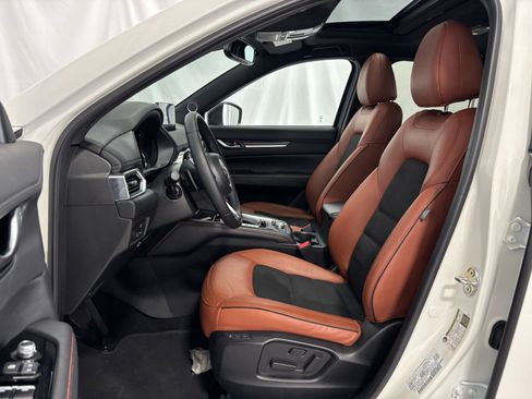 Certified 2025 MAZDA CX-5 Carbon Edition image 12