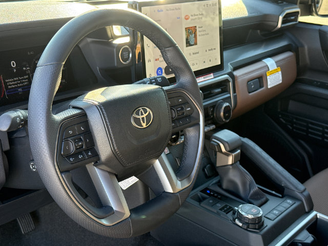 New 2026 Toyota 4Runner Limited AWD/4WD image 18