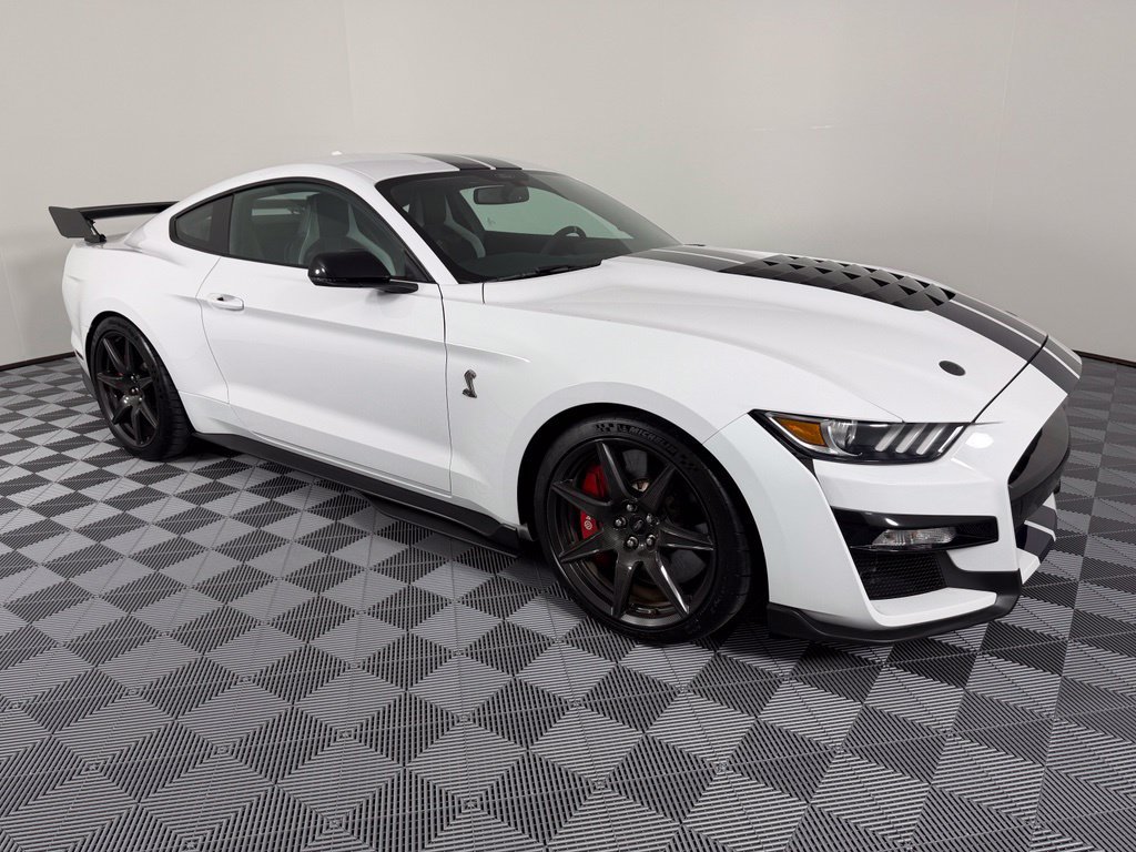 Used 2021 Ford Mustang Shelby GT500 w/ Carbon Fiber Track Pack RWD image 13