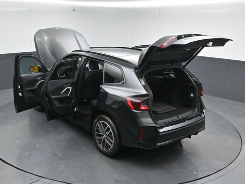 Used 2024 BMW X1 xDrive28i w/ M Sport Package AWD/4WD image 58