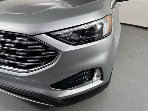 Used 2023 Ford Edge Titanium AWD/4WD image 27