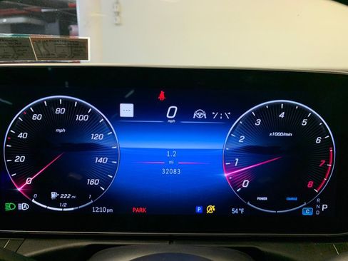 Used 2024 Mercedes-Benz C 300 4MATIC Sedan w/ Pinnacle Trim Package image 24