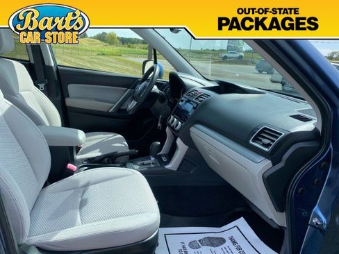 Used 2017 Subaru Forester 2.5i Premium w/ All-Weather Package AWD/4WD image 15