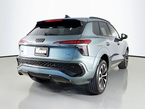 New 2026 Audi Q3 quattro 2.0T AWD/4WD image 8