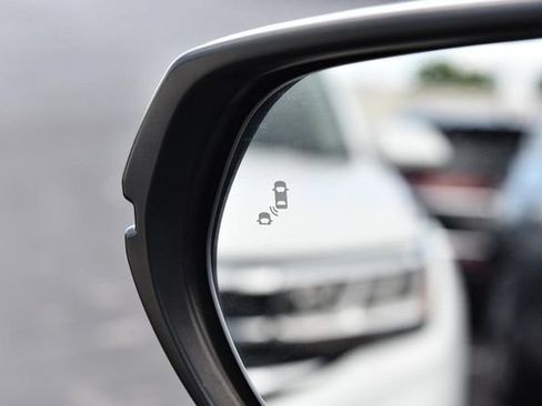 Used 2017 Honda CR-V EX image 10
