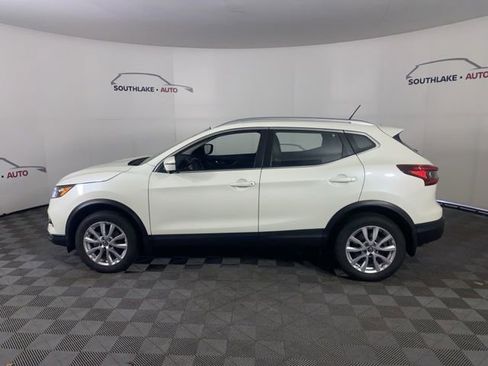 Certified 2022 Nissan Rogue Sport SV w/ Technology Package image 6