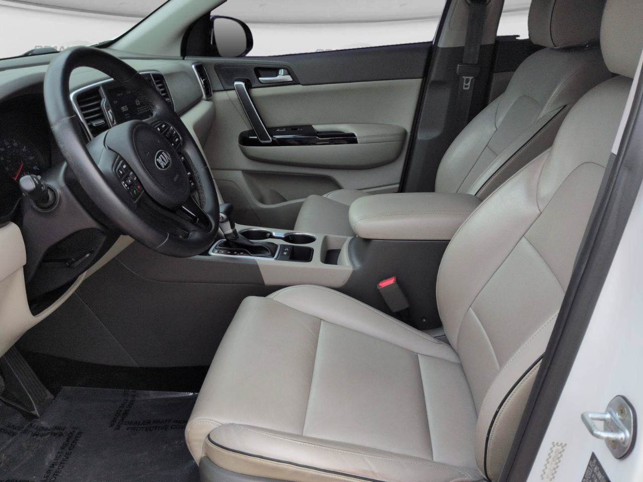Used 2018 Kia Sportage EX w/ EX Premium Package FWD image 12