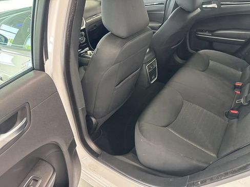 Used 2023 Chrysler 300 Touring AWD/4WD image 21