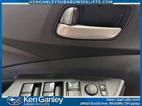Used 2015 Honda CR-V LX image 11