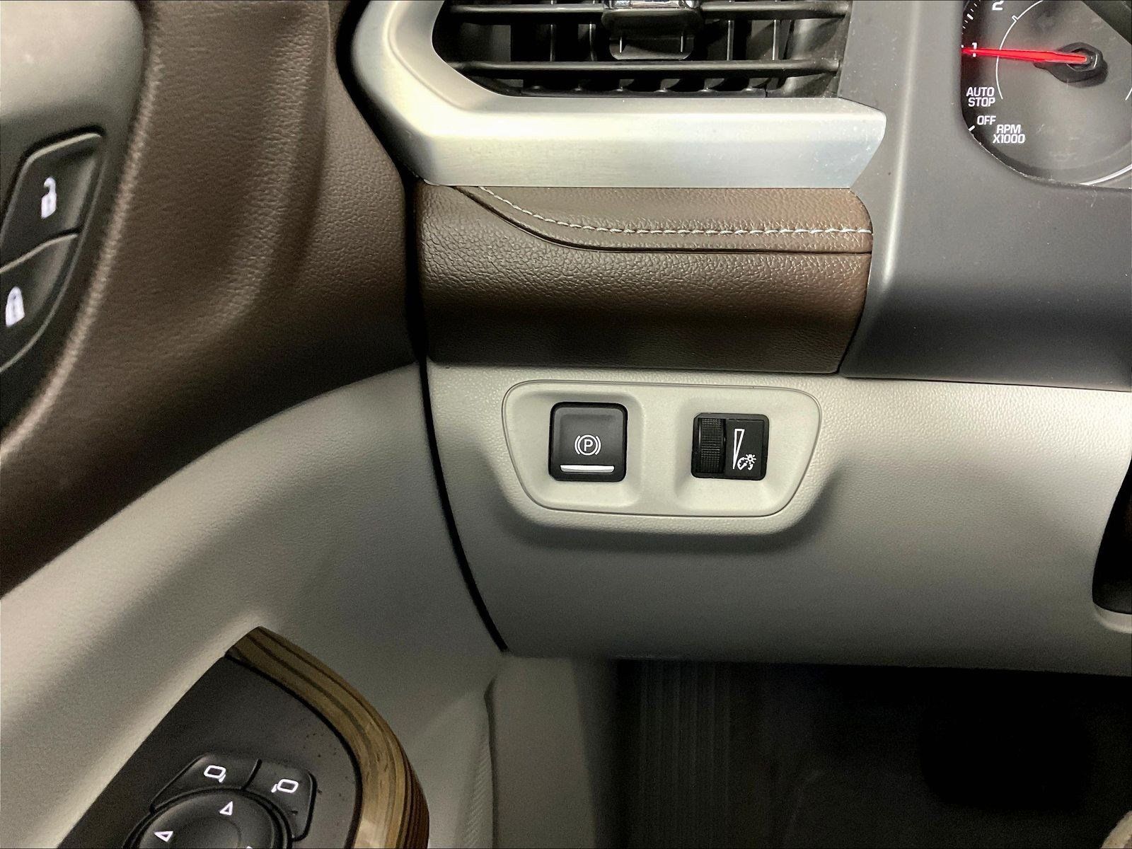 Used 2021 GMC Acadia SLE FWD image 15