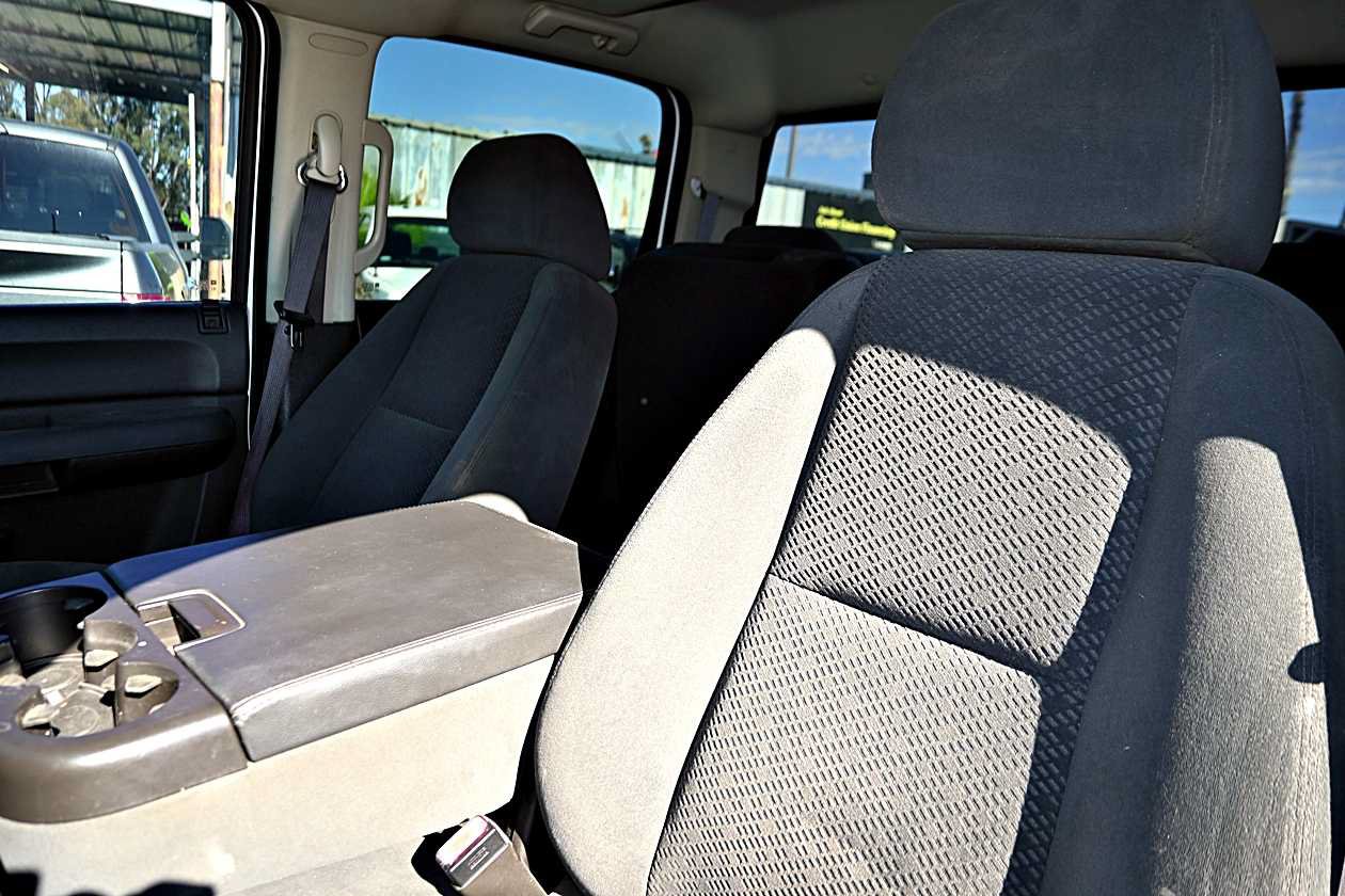 Used 2008 Chevrolet Silverado 3500 LT w/ EZ-Lift Tailgate Package RWD image 15
