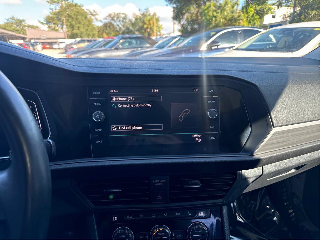 Used 2019 Volkswagen Jetta SEL FWD image 32