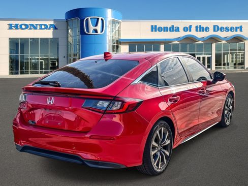Used 2024 Honda Civic EX-L image 7