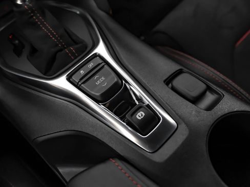 Used 2018 Chevrolet Camaro ZL1 image 15