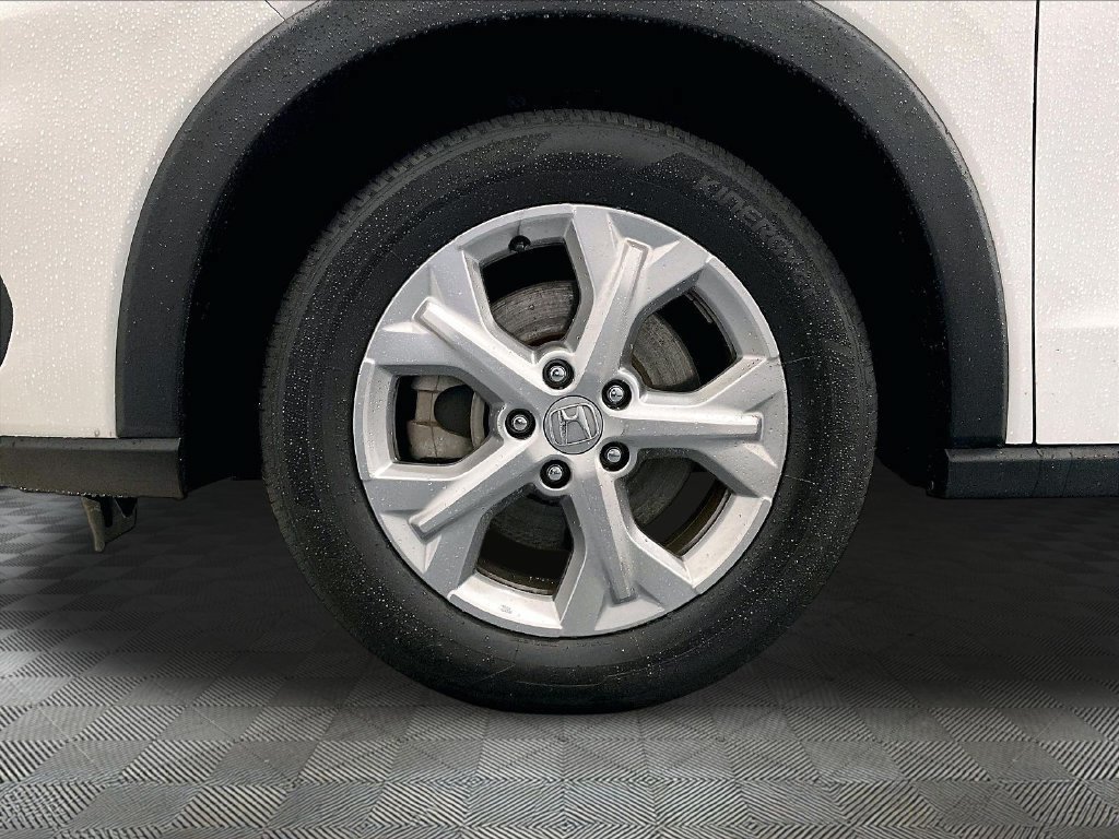 Used 2023 Honda HR-V LX image 7