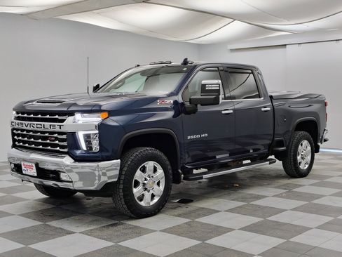 Used 2021 Chevrolet Silverado 2500 LTZ w/ LTZ Premium Package image 8