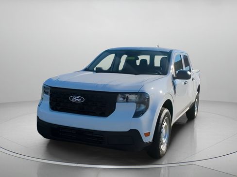 New 2026 Ford Maverick XL image 9