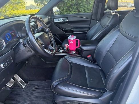 Used 2022 Ford Explorer ST w/ Equipment Group 401A AWD/4WD image 4