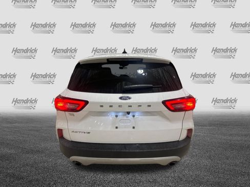 Used 2024 Ford Escape Active FWD image 42