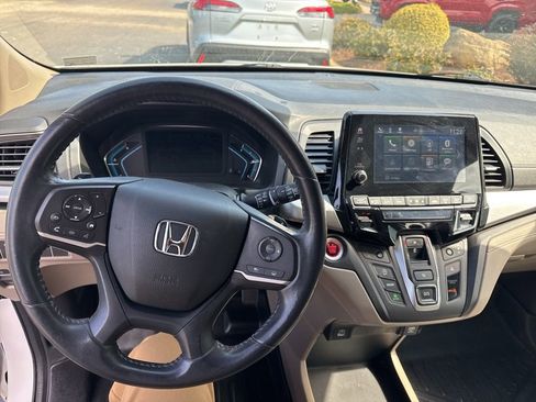 Used 2023 Honda Odyssey EX-L image 8