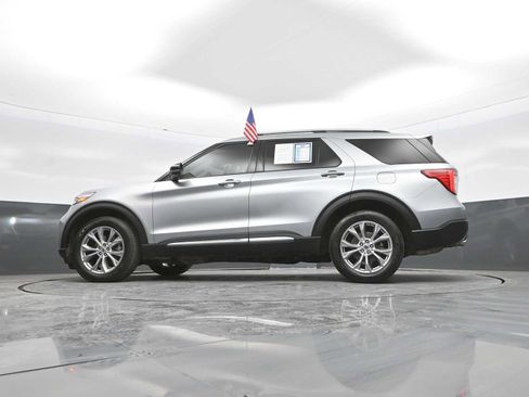 Used 2021 Ford Explorer Limited w/ Equipment Group 301A image 40