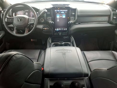 Used 2024 RAM 3500 Limited AWD/4WD image 8