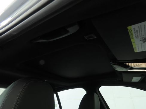 New 2026 BMW 330i 330i w/ Convenience Package image 17