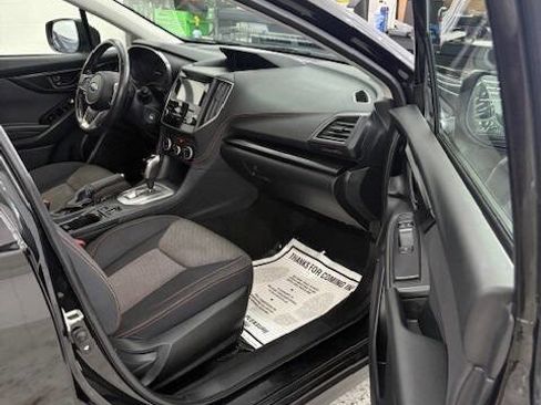 Used 2020 Subaru Crosstrek 2.0i Premium image 17