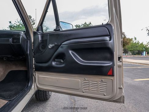 Used 1993 Ford F150 XL AWD/4WD image 55