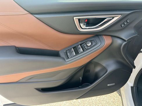 Used 2023 Subaru Forester Touring w/ Popular Package #3 image 24