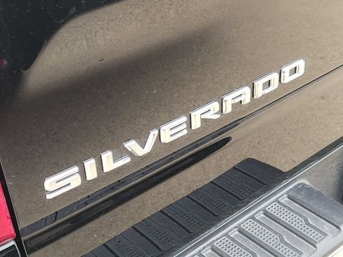 Used 2026 Chevrolet Silverado 1500 LT w/ Z71 Off-Road Package AWD/4WD image 8