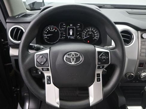 Used 2021 Toyota Tundra SR5 w/ SR5 Upgrade Package AWD/4WD image 7