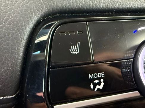 Used 2025 Honda Pilot EX-L image 46