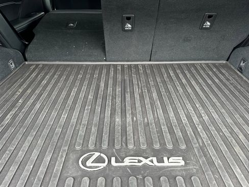 Used 2018 Lexus RX 450h AWD image 15