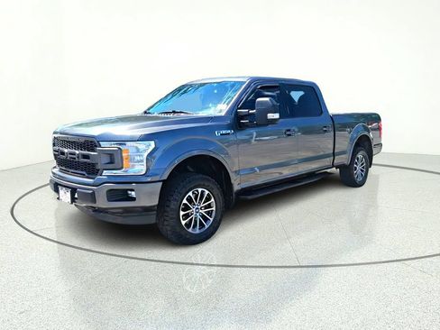 Used 2019 Ford F150 XLT w/ Equipment Group 301A Mid AWD/4WD image 4
