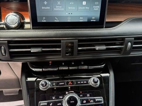 Used 2022 Lincoln Corsair Reserve w/ Equipment Group 201A FWD image 20