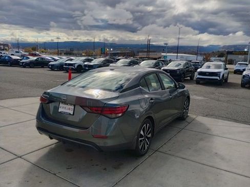 New 2025 Nissan Sentra SV w/ SV Premium Package FWD image 5